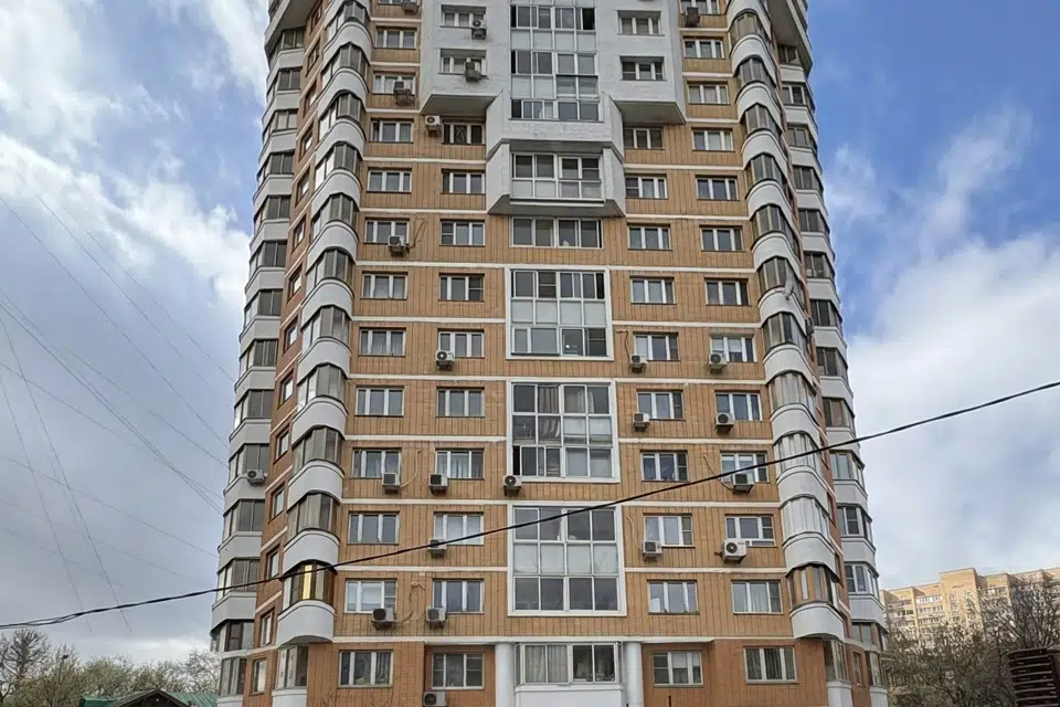 Продаётся 1-комнатная квартира, 38.3 м²