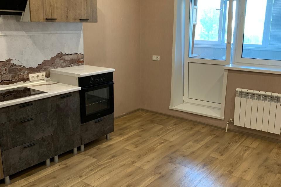 Продаётся 1-комнатная квартира, 41.3 м²