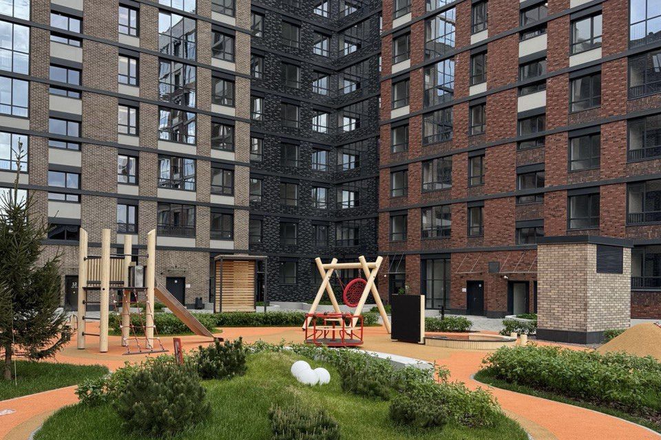 Продаётся 1-комнатная квартира, 43.3 м²