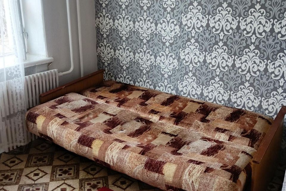 Продаётся комната в 2-комн. квартире, 12 м²