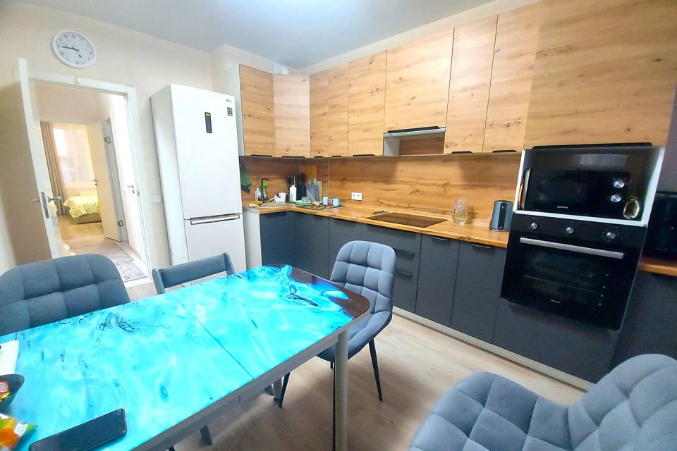 Продаётся 2-комнатная квартира, 47.9 м²