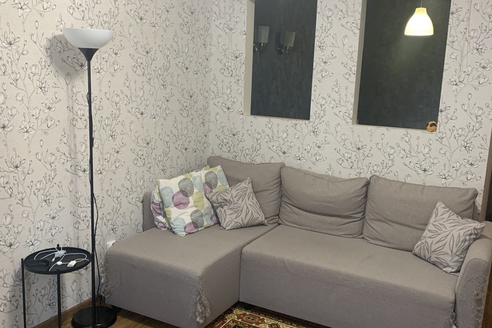 Продаётся 1-комнатная квартира, 41.7 м²