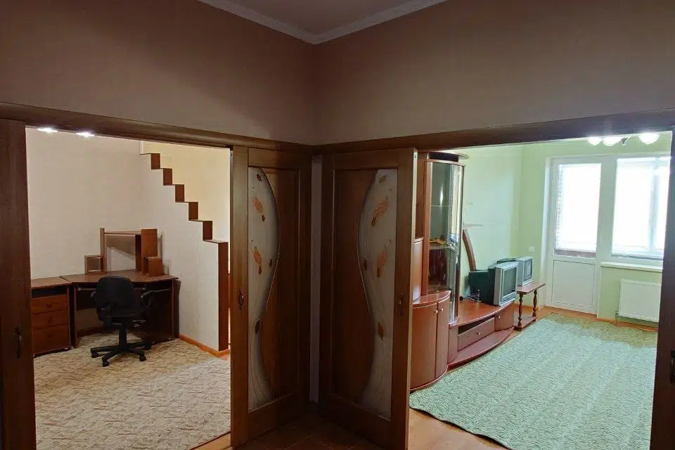 Продаётся 2-комнатная квартира, 79 м²