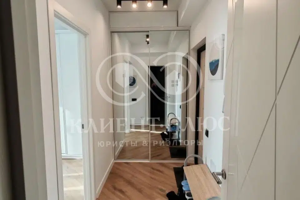 Продаётся 1-комнатная квартира, 38.3 м²