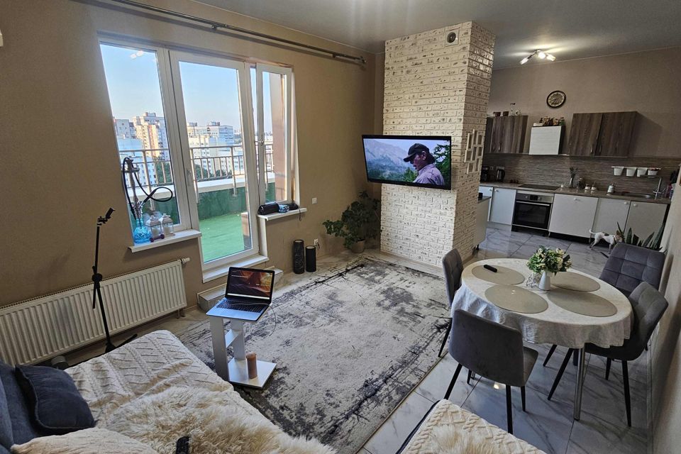 Продаётся 4-комнатная квартира, 96 м²