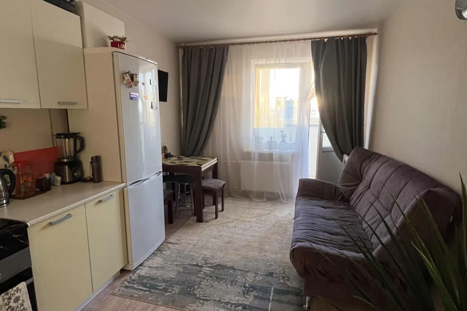 Продаётся 3-комнатная квартира, 80.7 м²