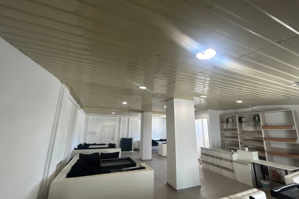Продаётся торговое помещение, 124 м²