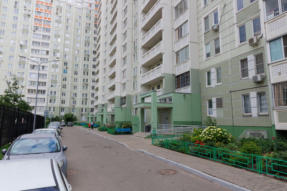Продаётся 1-комнатная квартира, 37.9 м²