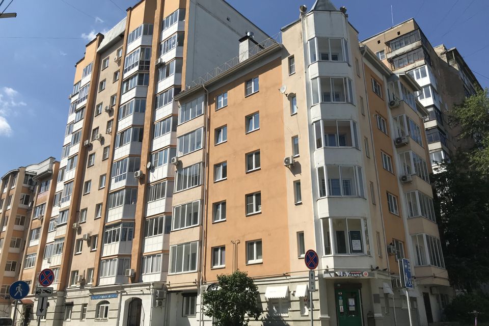 Продаётся 2-комнатная квартира, 66.9 м²