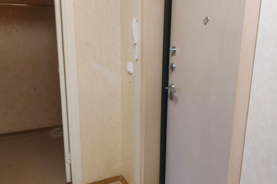 Продаётся 1-комнатная квартира, 35.8 м²