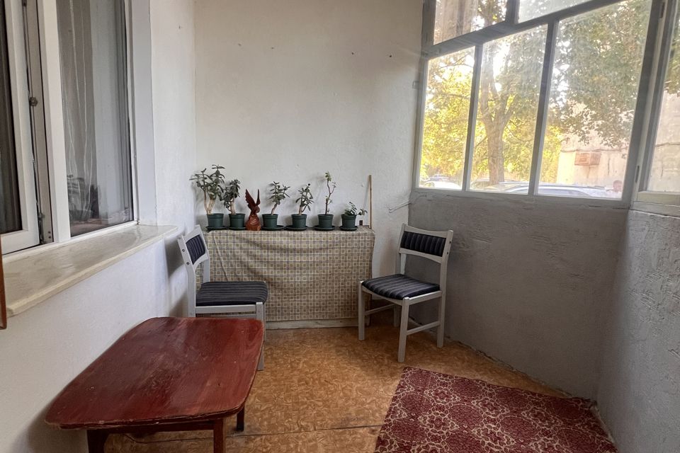 Продаётся 4-комнатная квартира, 93.4 м²
