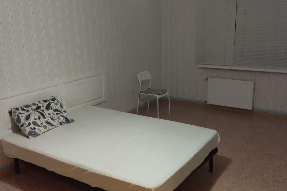 Продаётся 1-комнатная квартира, 43.4 м²