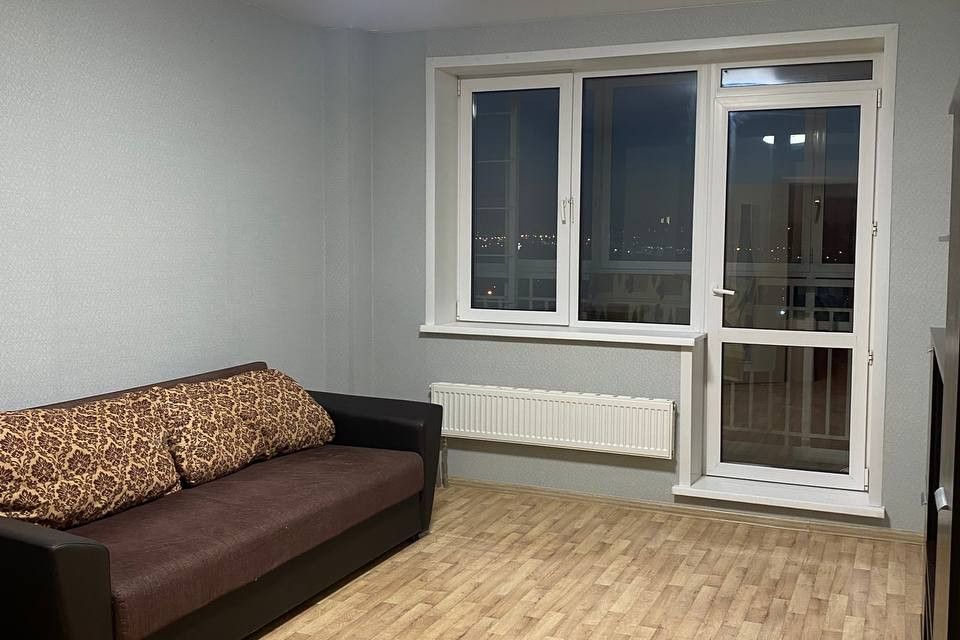 Продаётся 1-комнатная квартира, 41.3 м²