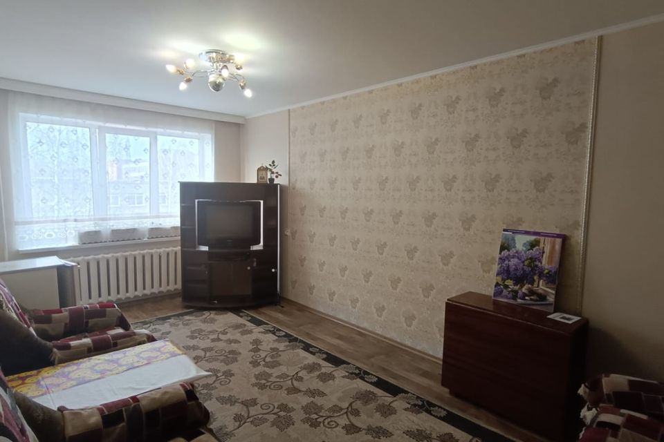 Продаётся 3-комнатная квартира, 70.1 м²
