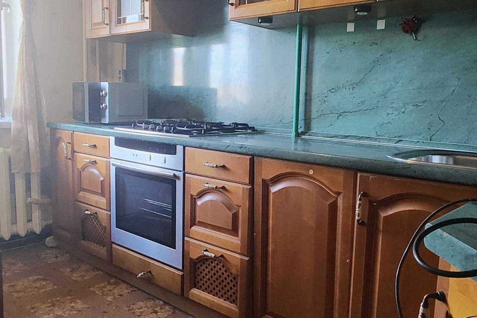 Продаётся 1-комнатная квартира, 35.6 м²