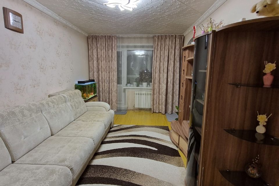 Продаётся 3-комнатная квартира, 61.2 м²