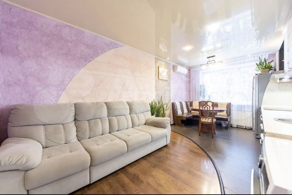 Продаётся 3-комнатная квартира, 65 м²
