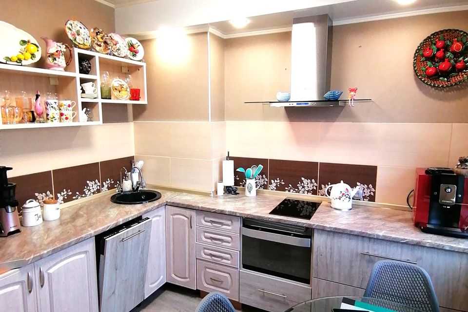 Продаётся 2-комнатная квартира, 42.8 м²