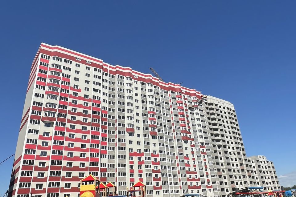 Продаётся 1-комнатная квартира, 41.12 м²