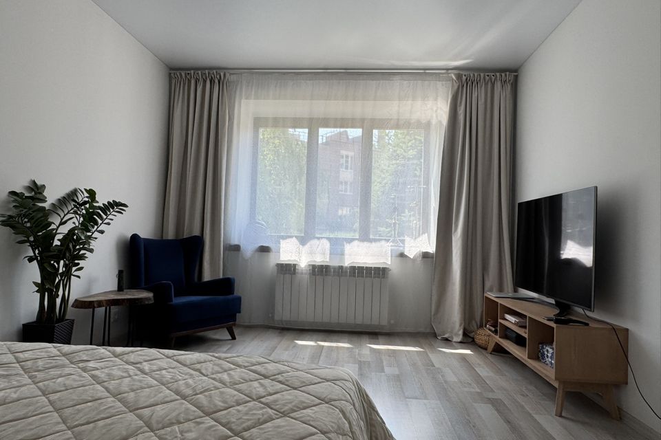 Продаётся 1-комнатная квартира, 46 м²