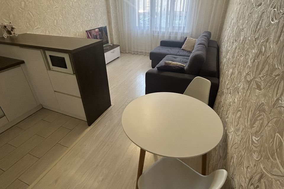 Продаётся 2-комнатная квартира, 47.5 м²