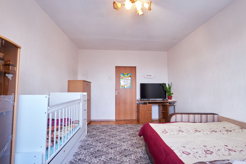 Продаётся 2-комнатная квартира, 55.7 м²