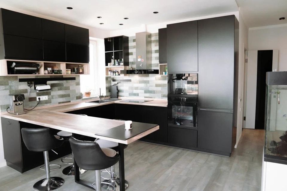 Продаётся 2-комнатная квартира, 67.8 м²