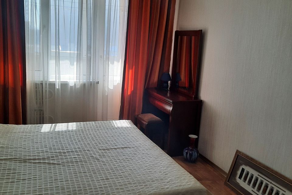 Продаётся 4-комнатная квартира, 86 м²