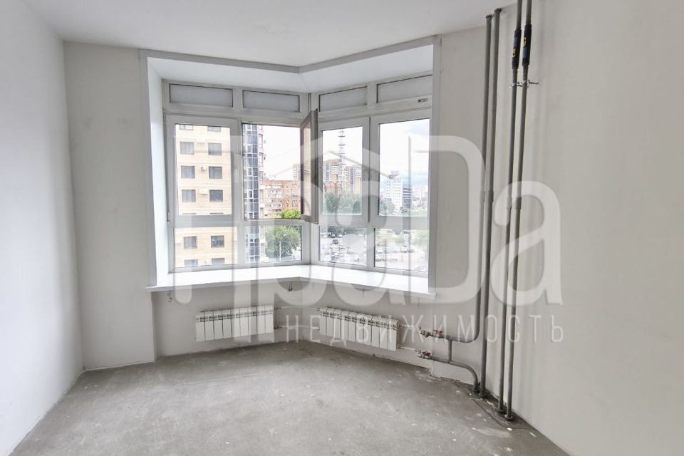 Продаётся 1-комнатная квартира, 53.3 м²