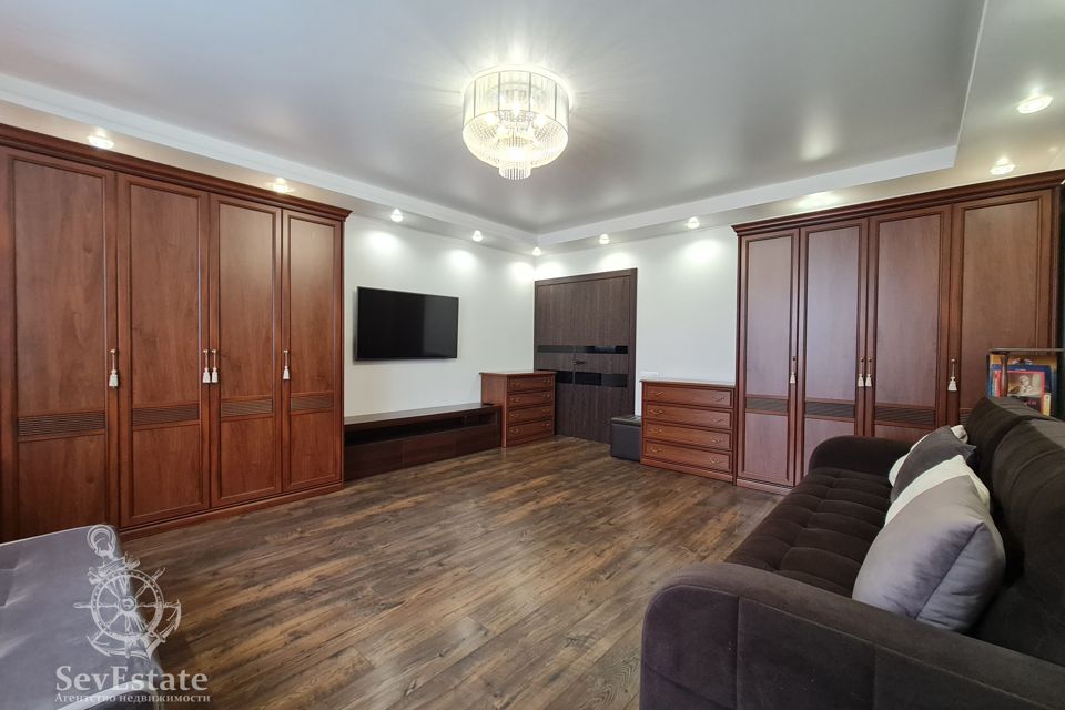 Продаётся 2-комнатная квартира, 75 м²