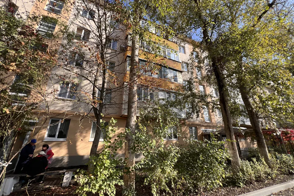 Продаётся 3-комнатная квартира, 52 м²