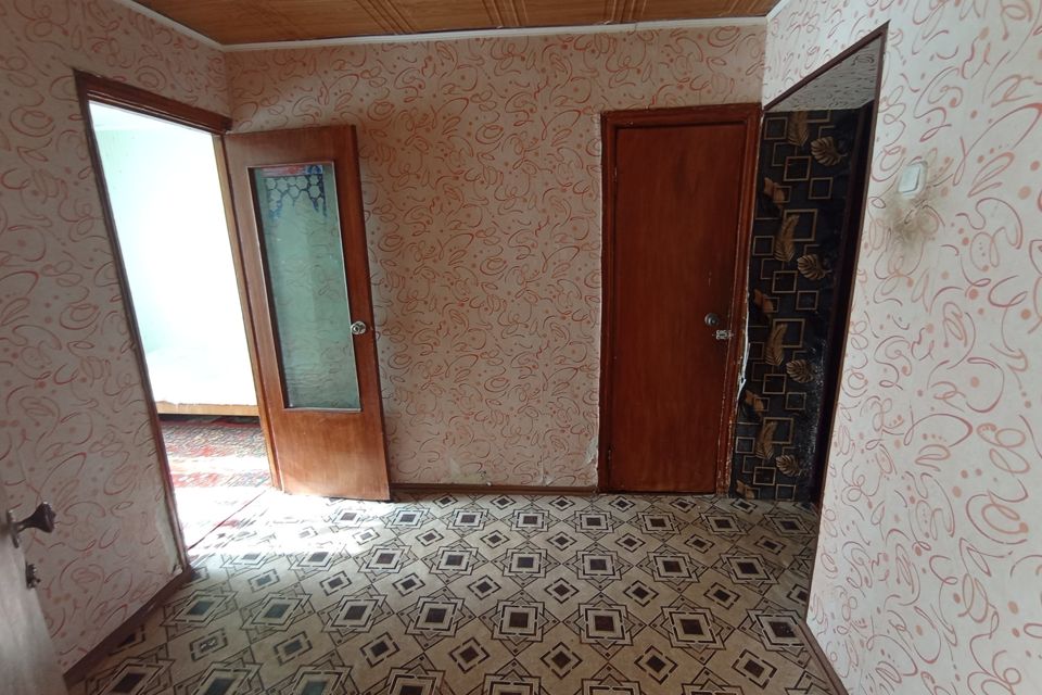 Продаётся 3-комнатная квартира, 61.4 м²