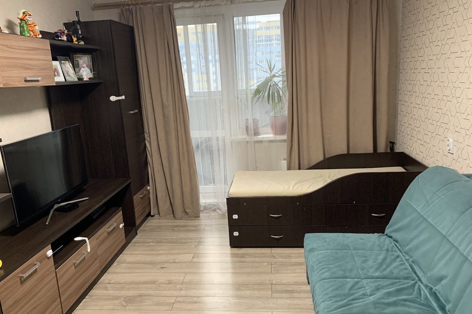 Продаётся 1-комнатная квартира, 37.3 м²