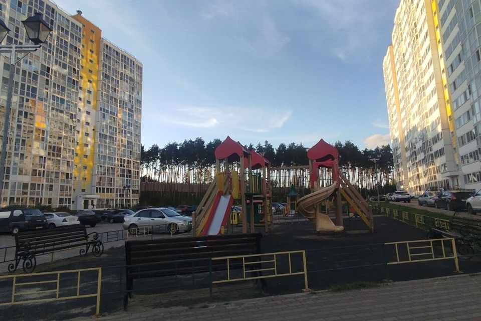 Сдаётся 1-комнатная квартира, 47 м²