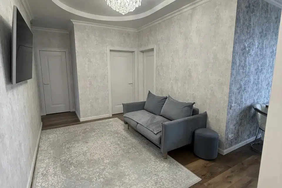 Продаётся 3-комнатная квартира, 74.5 м²