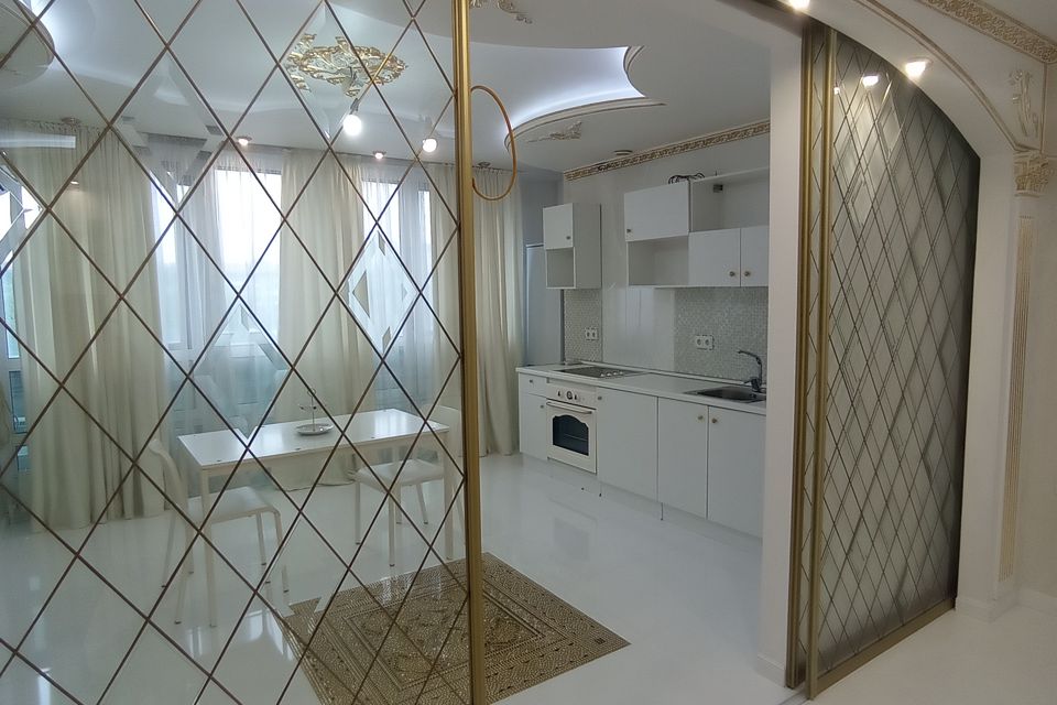 Продаётся 1-комнатная квартира, 67.6 м²
