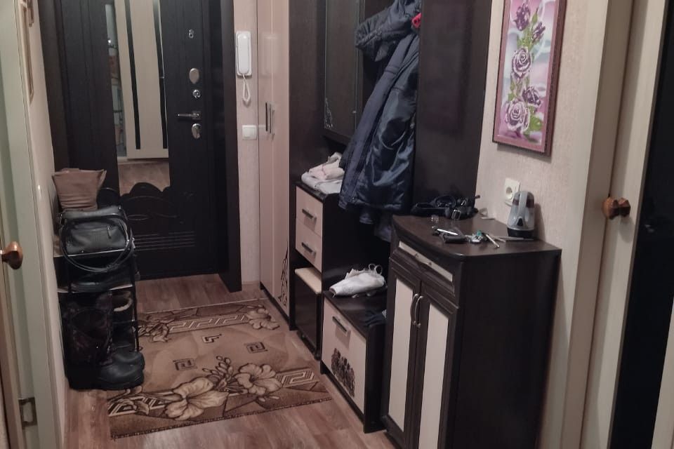 Продаётся 3-комнатная квартира, 62.1 м²