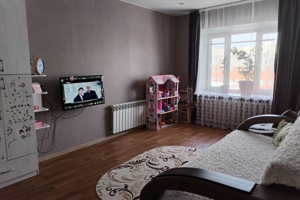 Продаётся 1-комнатная квартира, 39.8 м²