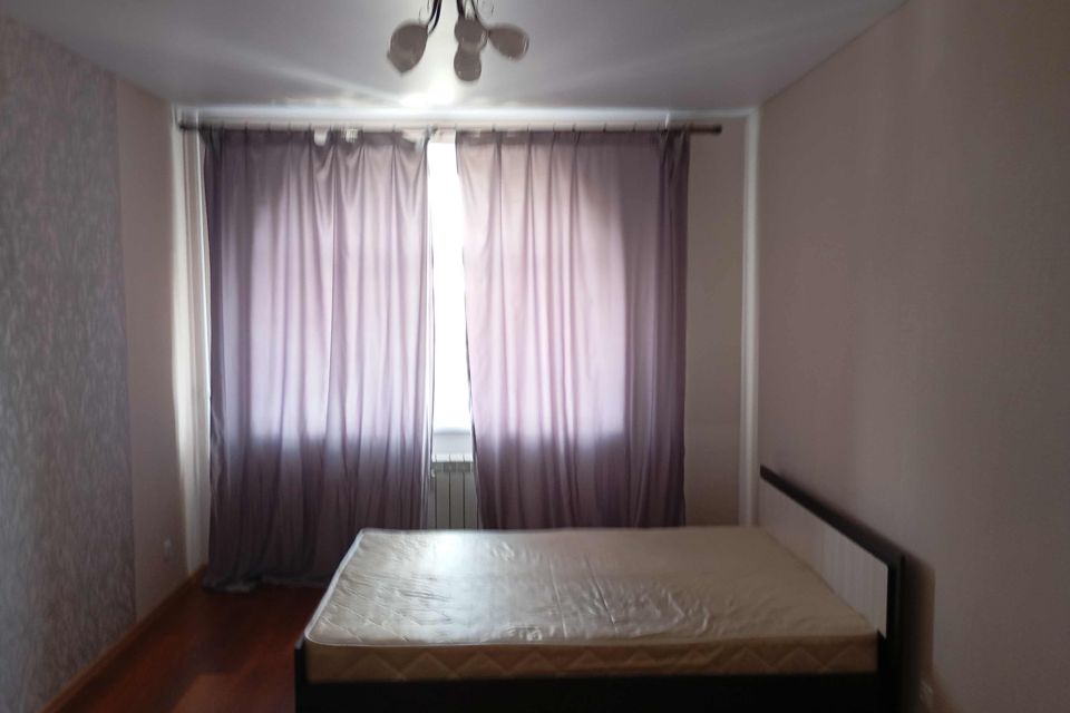Сдаётся 2-комнатная квартира, 58 м²