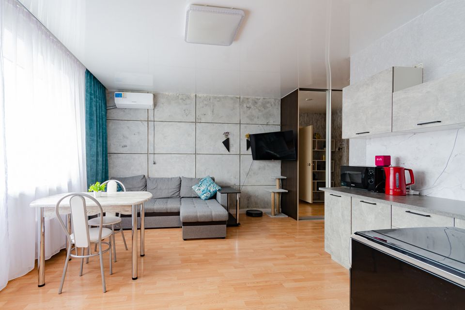 Продаётся 1-комнатная квартира, 55 м²