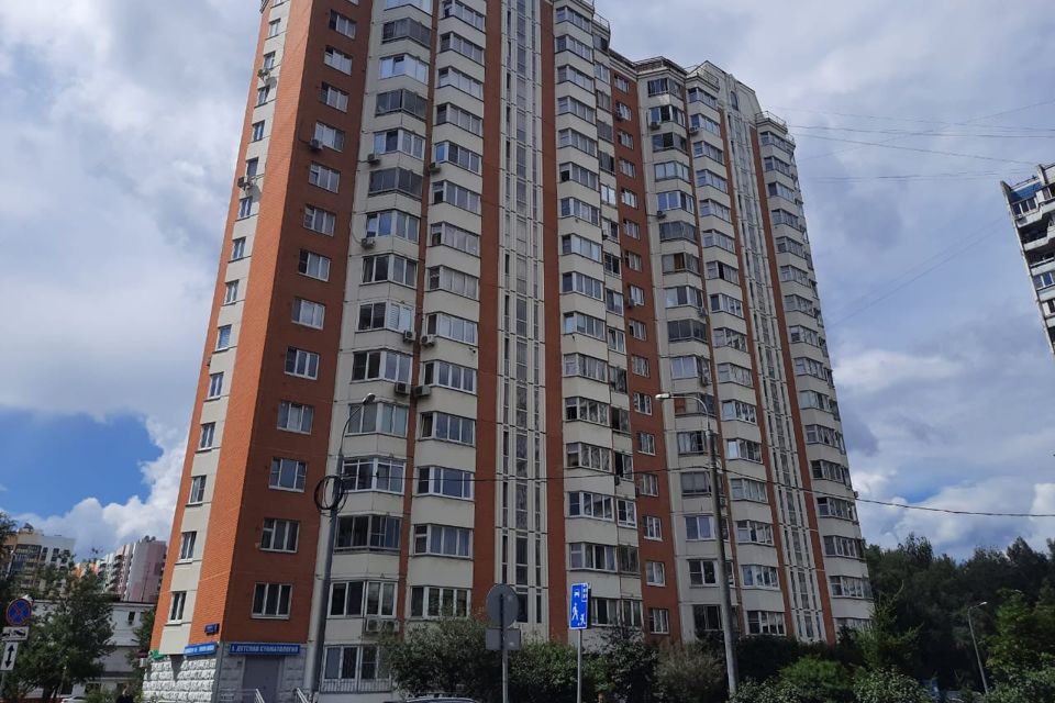 Продаётся 1-комнатная квартира, 37.5 м²