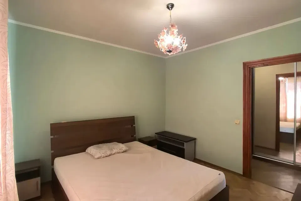Продаётся 2-комнатная квартира, 56 м²