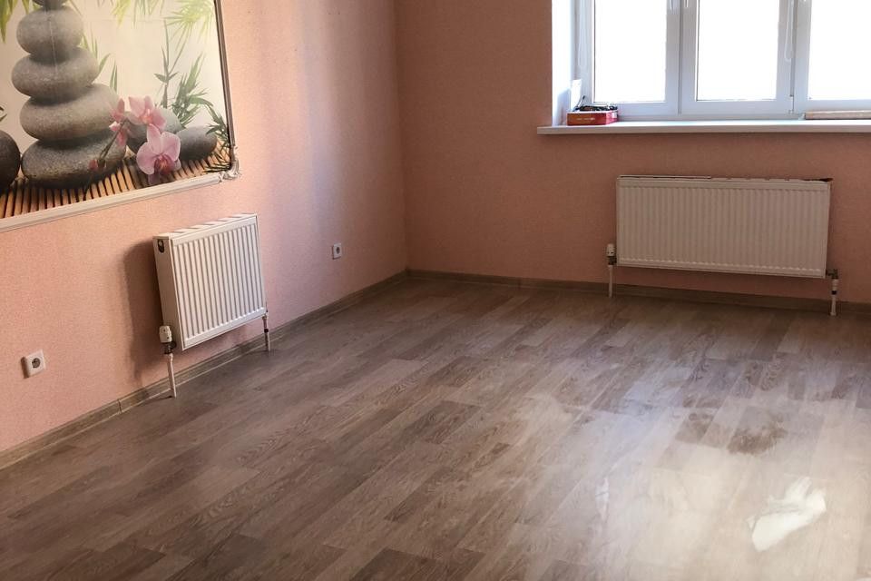 Продаётся 3-комнатная квартира, 82 м²