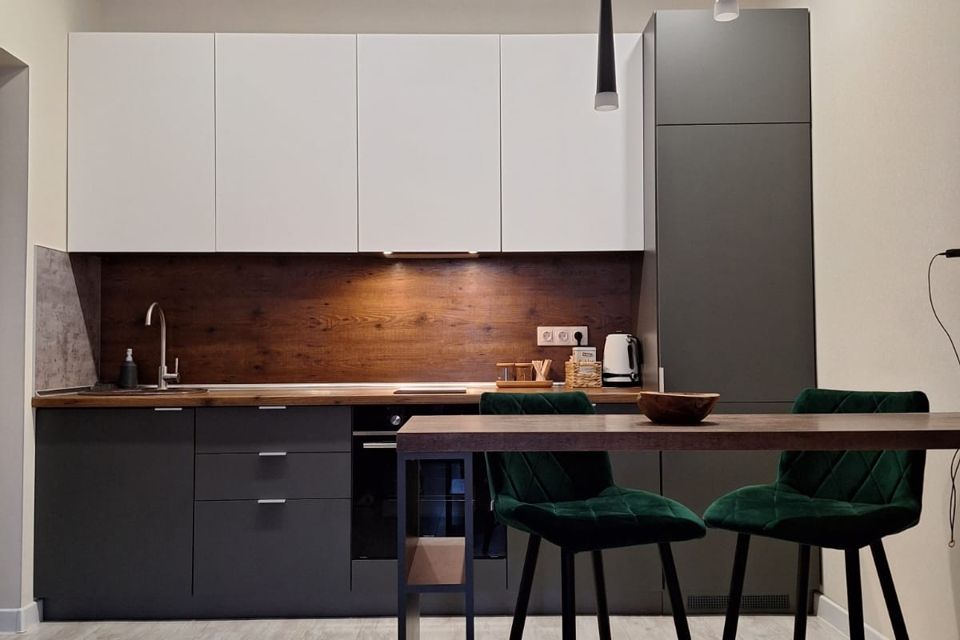 Продаётся 1-комнатная квартира, 41.8 м²