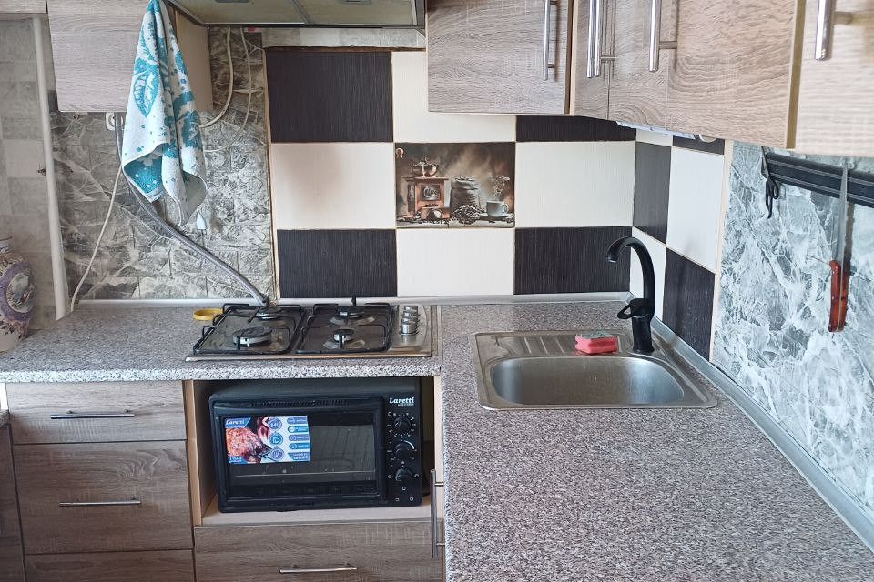 Продаётся 1-комнатная квартира, 32 м²