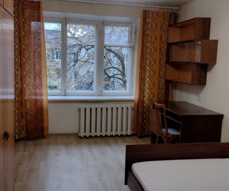 Продаётся 2-комнатная квартира, 43.8 м²