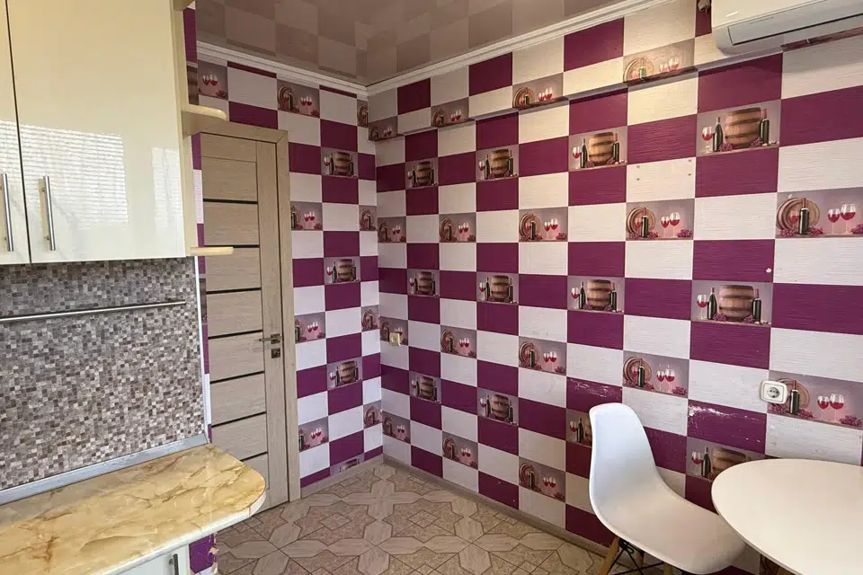 Продаётся 3-комнатная квартира, 70.1 м²