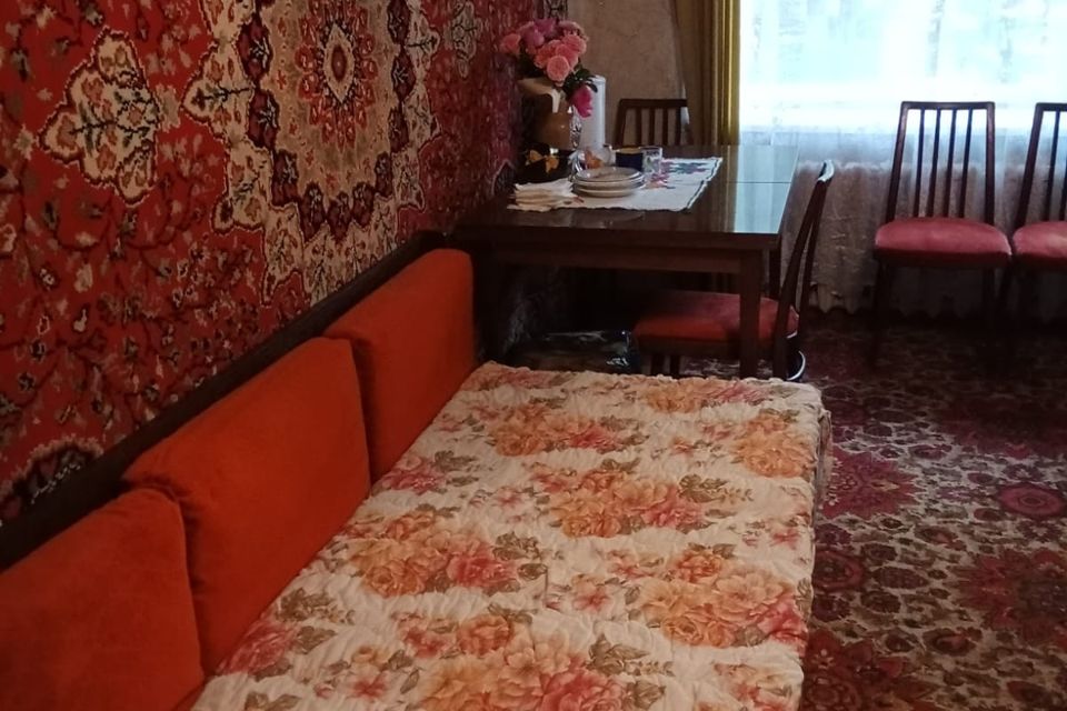 Продаётся 3-комнатная квартира, 56.3 м²