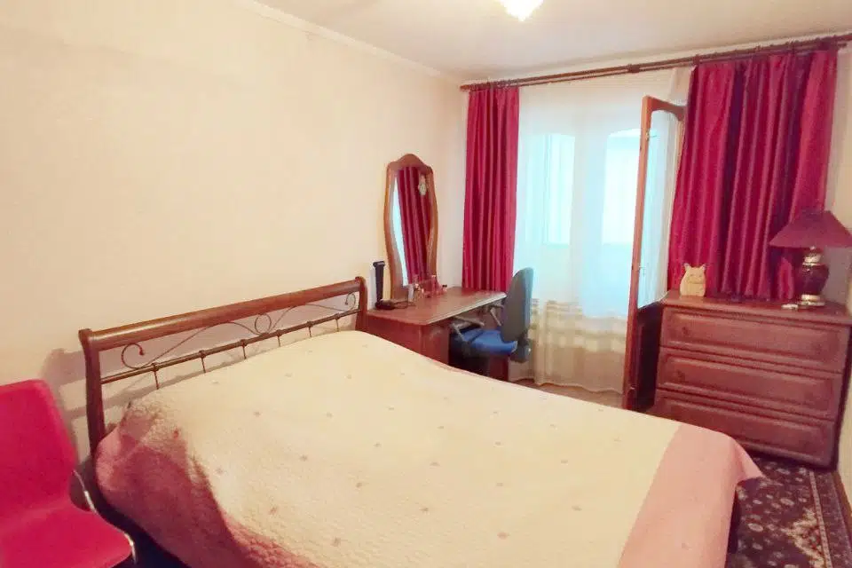 Продаётся 3-комнатная квартира, 64.9 м²