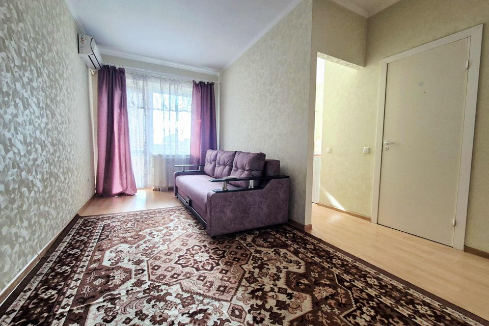 Сдаётся 1-комнатная квартира, 33 м²